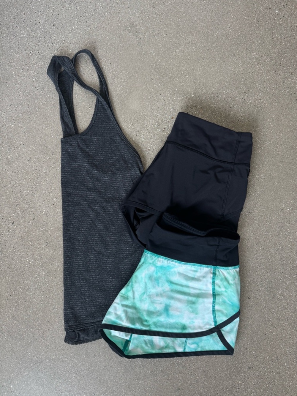 lululemon athletica Tank & Speed Ups